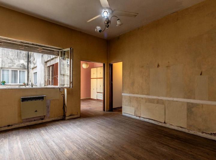 Departamento . Venta . 4amb . Constitución . Apto Crédito . 2