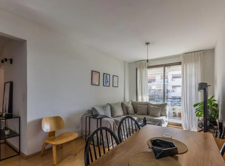 SEMIPISO . FRENTE . BALCÓN CORRIDO . PARRILLA PROPIA . VISTA ABIERTA 2