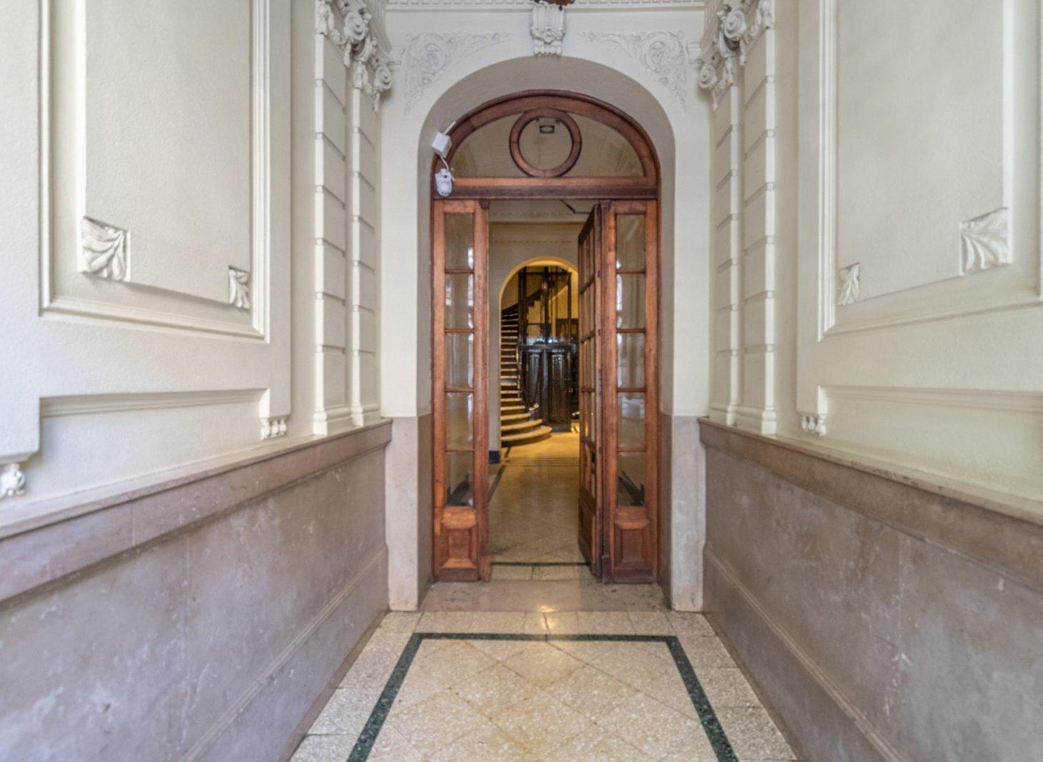 Venta departamento de dos ambientes, Pasteur al 700, Balvanera, CABA