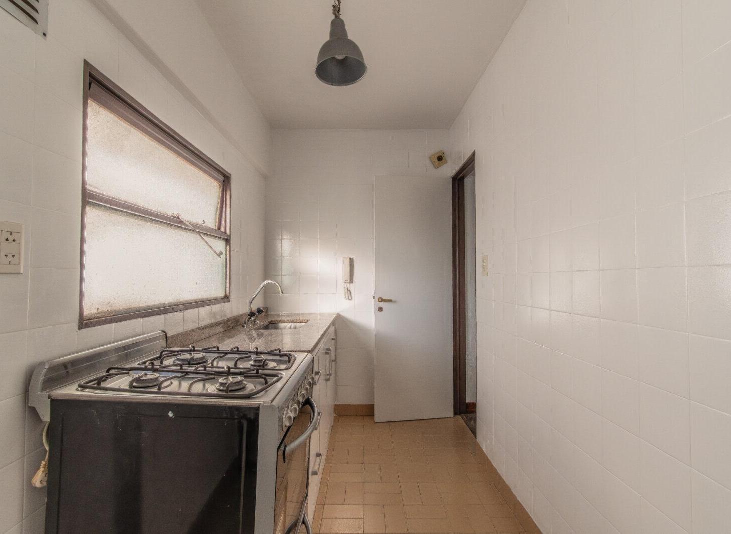 3 ambientes. Vista Abierta. Piso Alto. Luminoso. Apto Credito