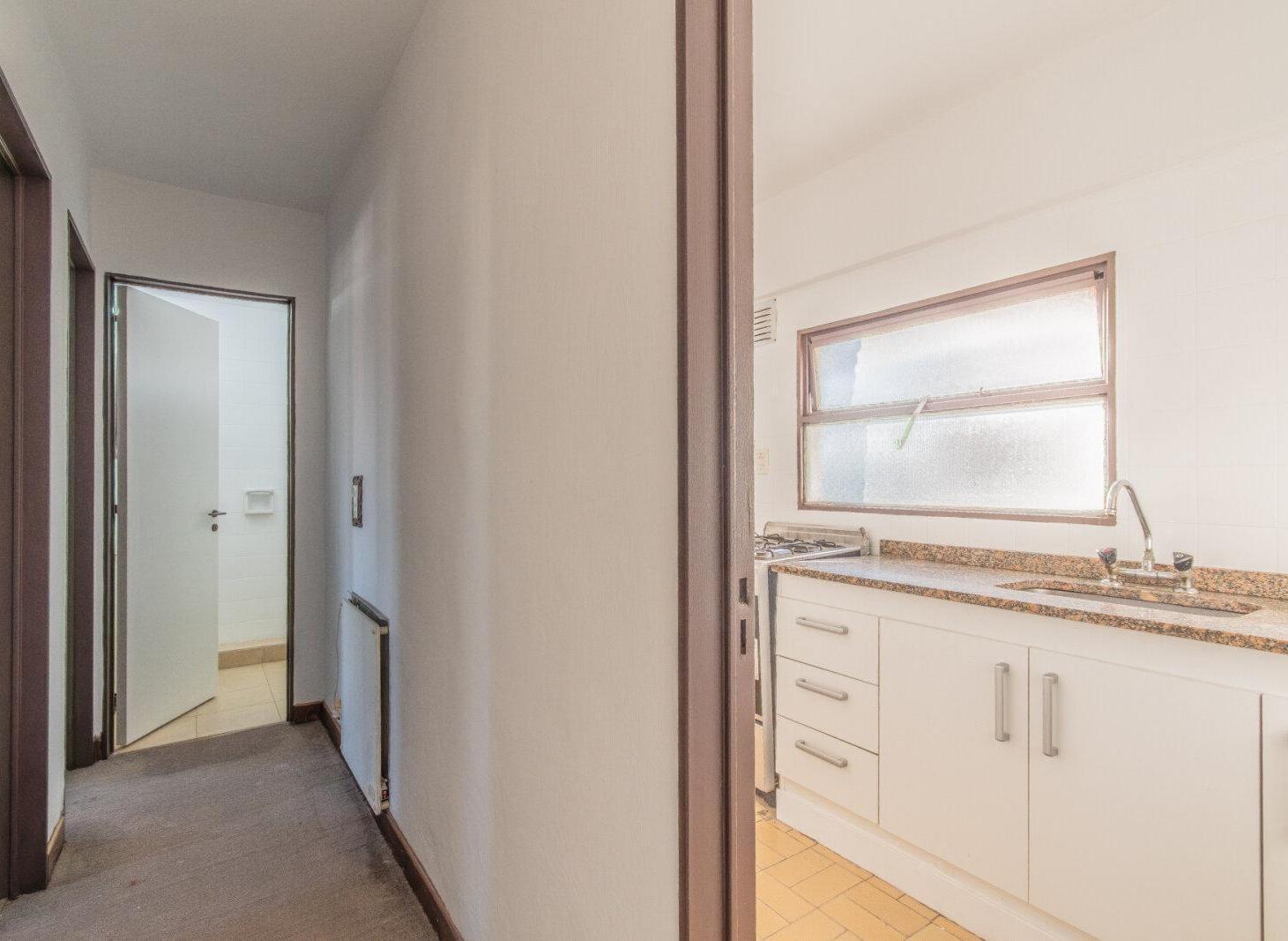 3 ambientes. Vista Abierta. Piso Alto. Luminoso. Apto Credito