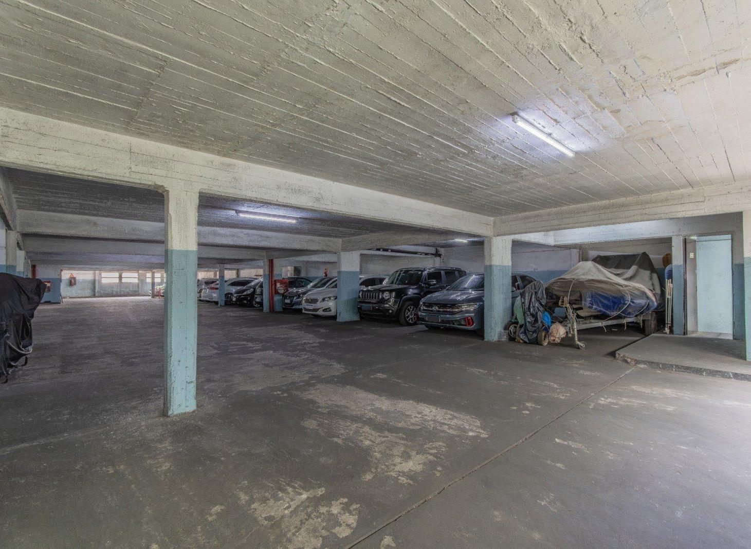 Venta Caballito Sur Cochera Cubierta Montacarga Piso Tres