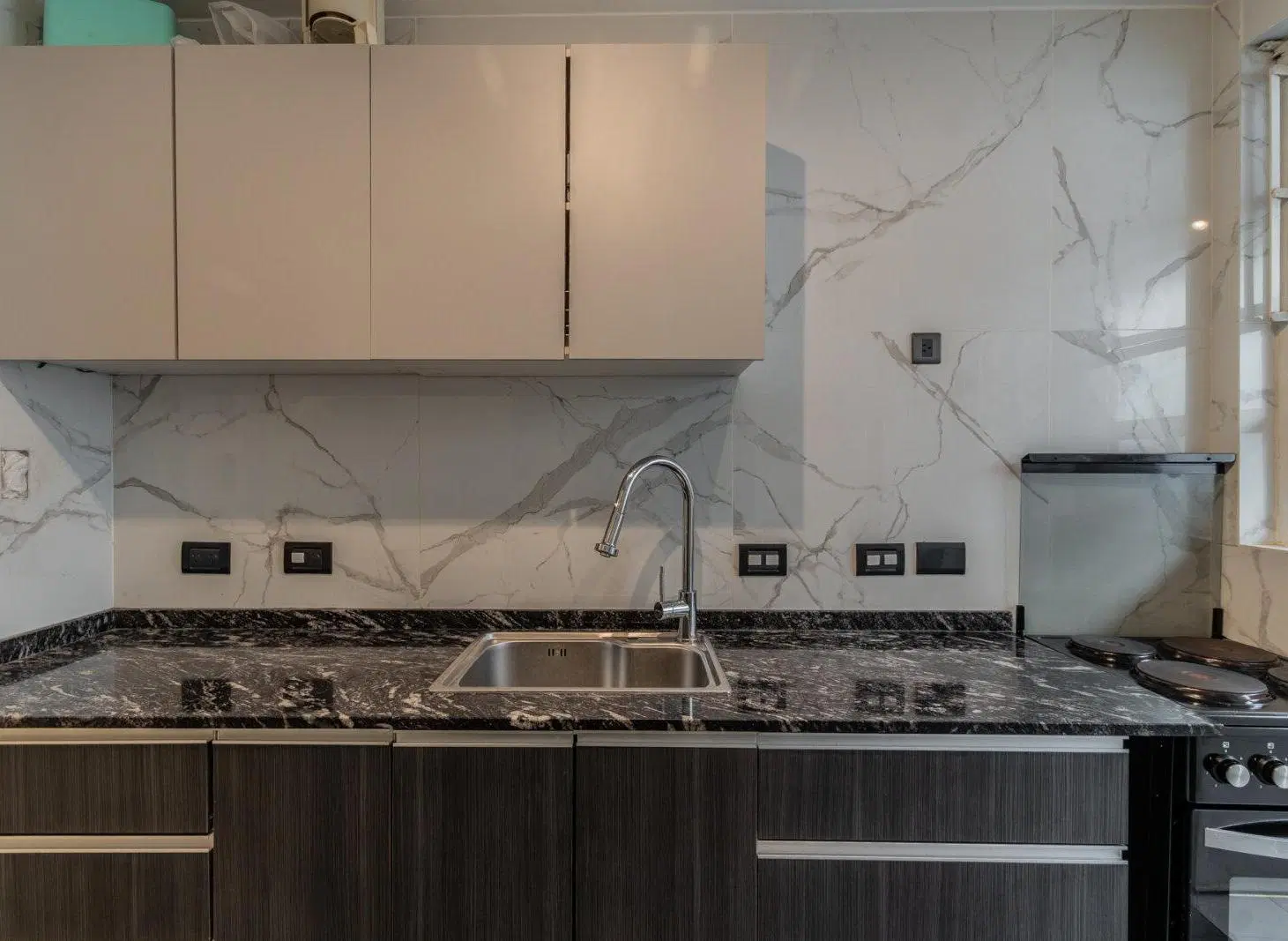 VENTA  Departamento 4 amb · BALCÓN  CORRIDO al frente · Super Luminoso 2