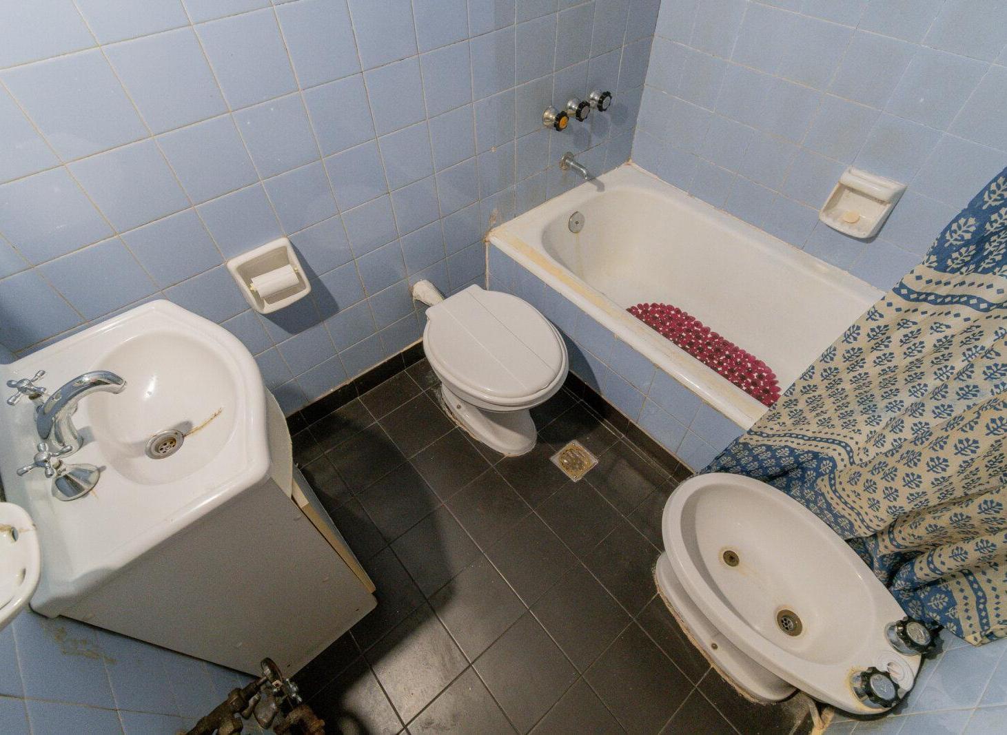 DEPARTAMENTO . FRENTE . VISTA A ESPACIOS VERDES