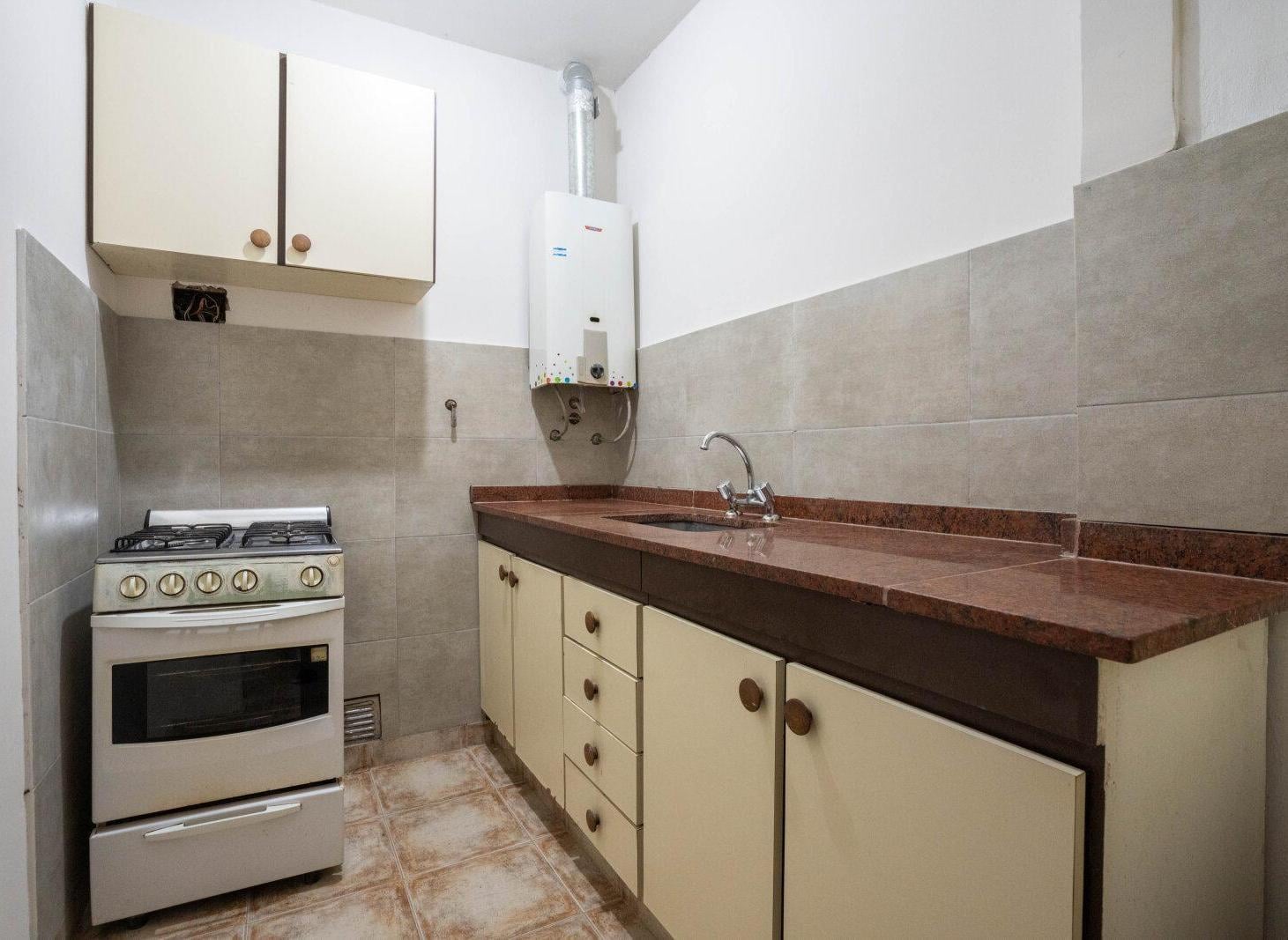 Venta · Departamento 2 amb · PB · BAJAS EXPENSAS · San Cristobal