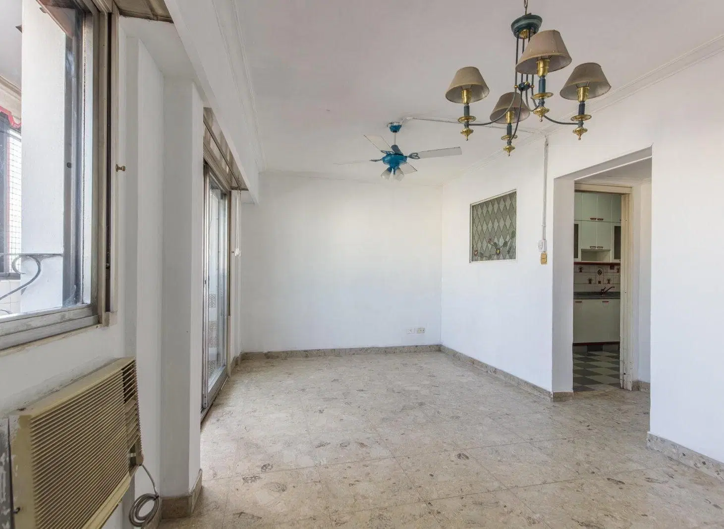 Departamento de 3 amb al frente Villa Crespo, luminoso y balcón 4