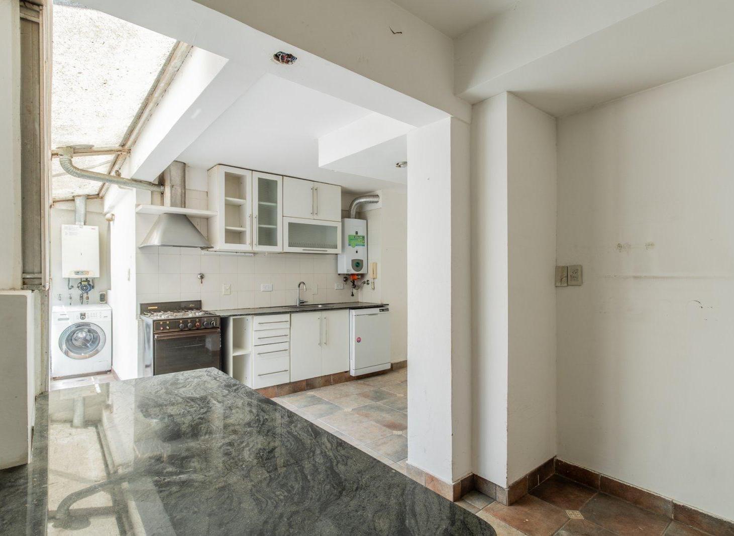 Foto de Dúplex 4 ambientes con cochera terraza y parrilla en Palermo, imagen 4