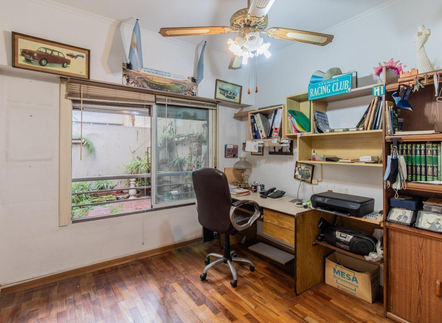 Venta Caballito Departamento 4 Ambientes Cochera Semipiso