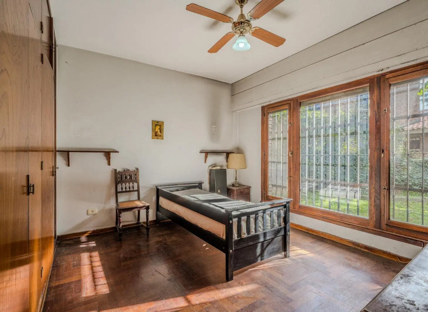 VENTA Casa con gran parque y pileta en Boulogne SAN ISIDRO 5