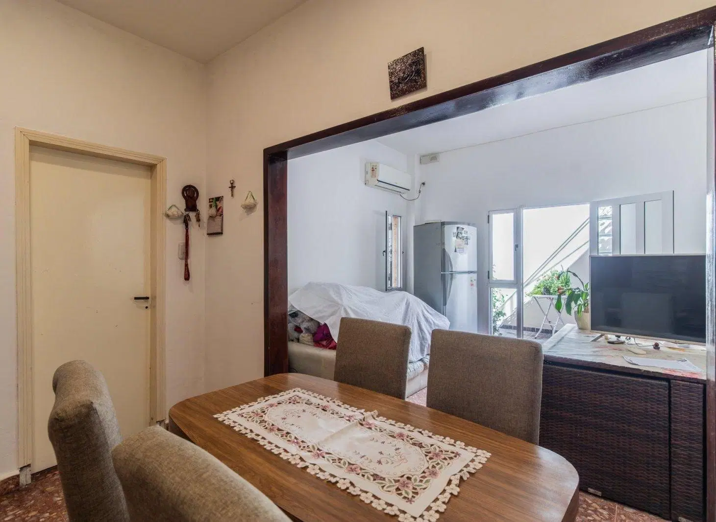 PH 4 AMBIENTES SIN EXPENSAS CON PATIO y TERRAZA EN VENTA 1