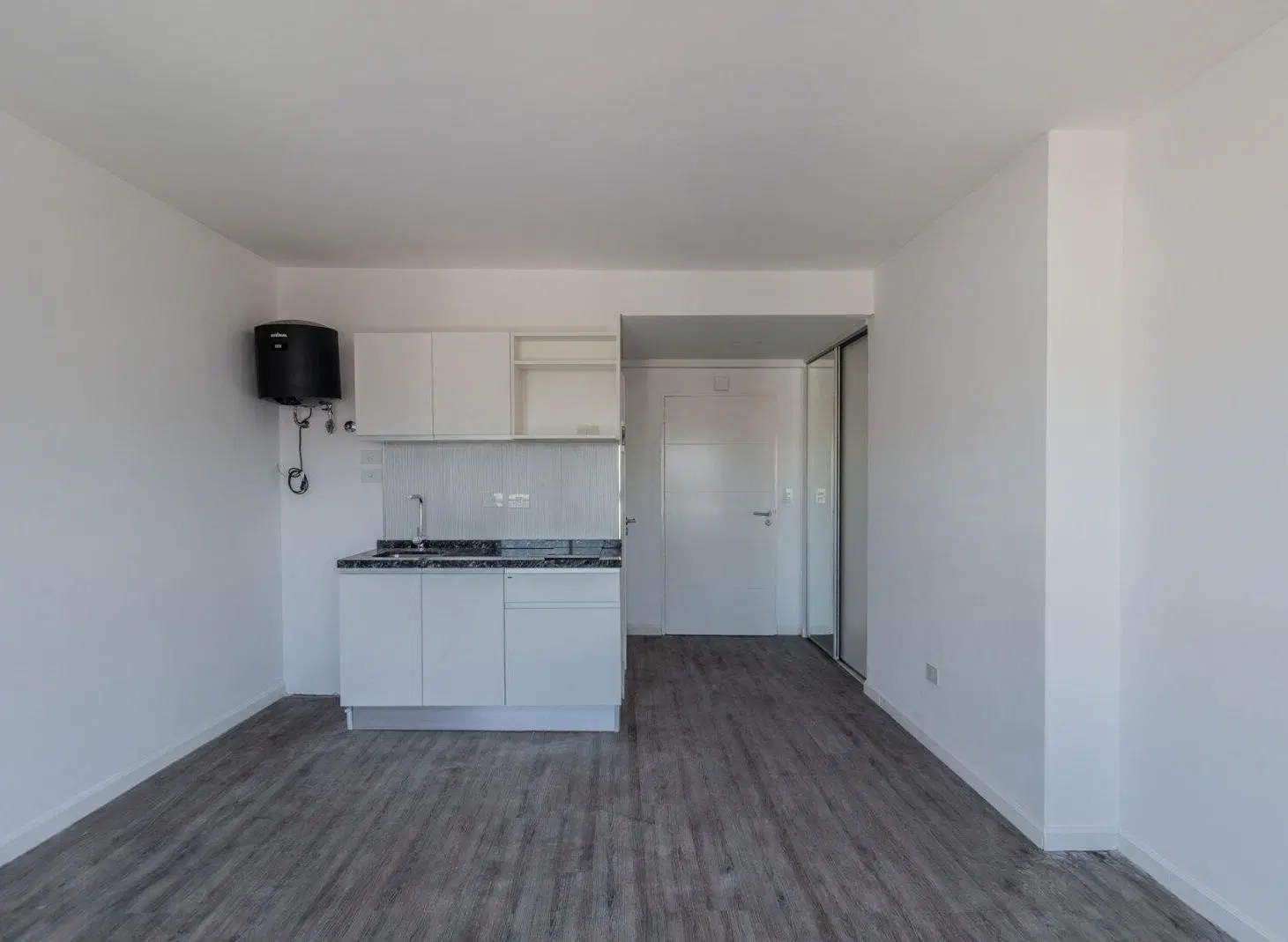 Venta departamento monoambiente piso alto ideal inversión airbnb Monserrat apto profesional Monserra 5