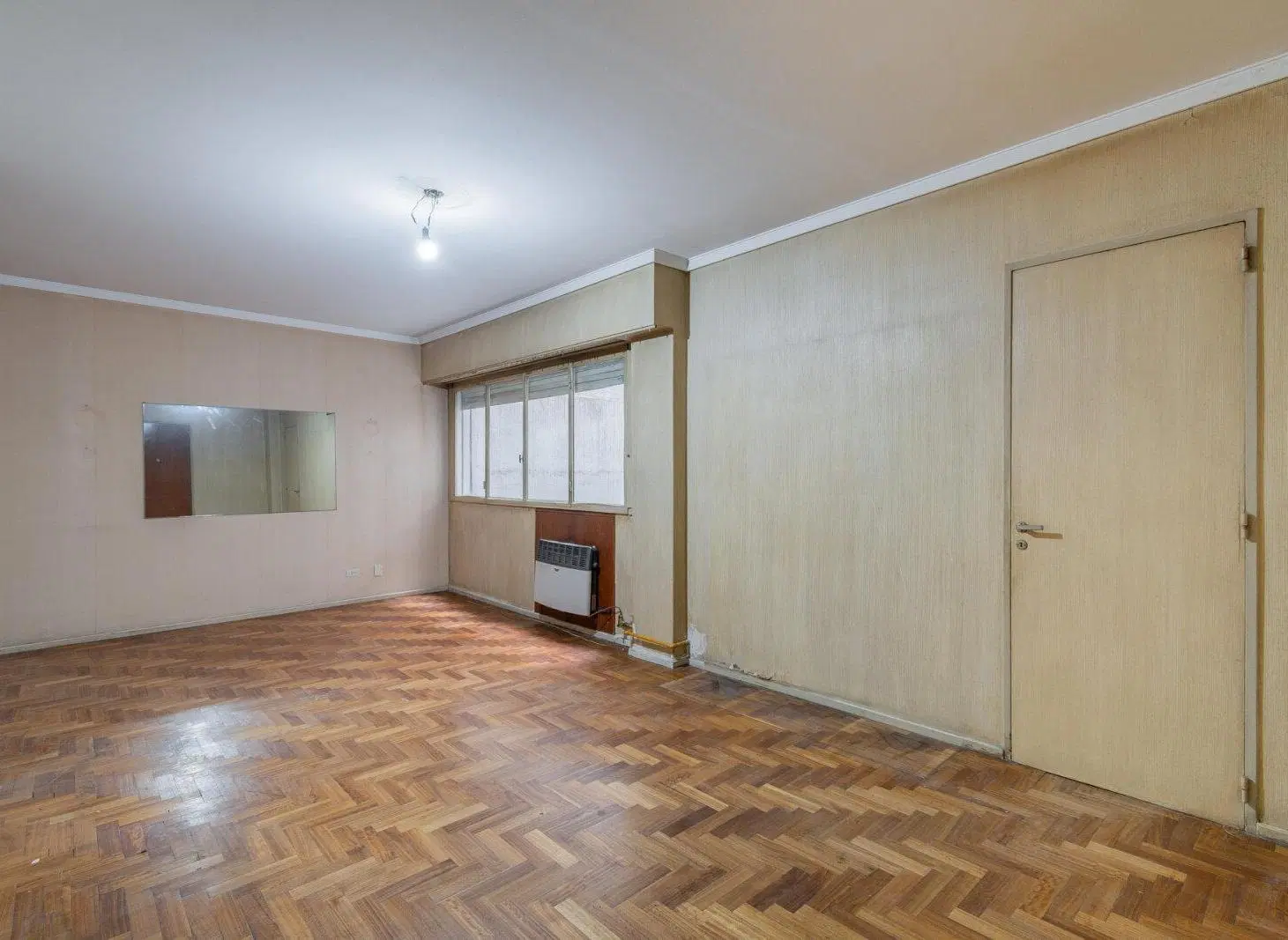 Venta Tres Ambientes a Refaccionar. Belgrano 3