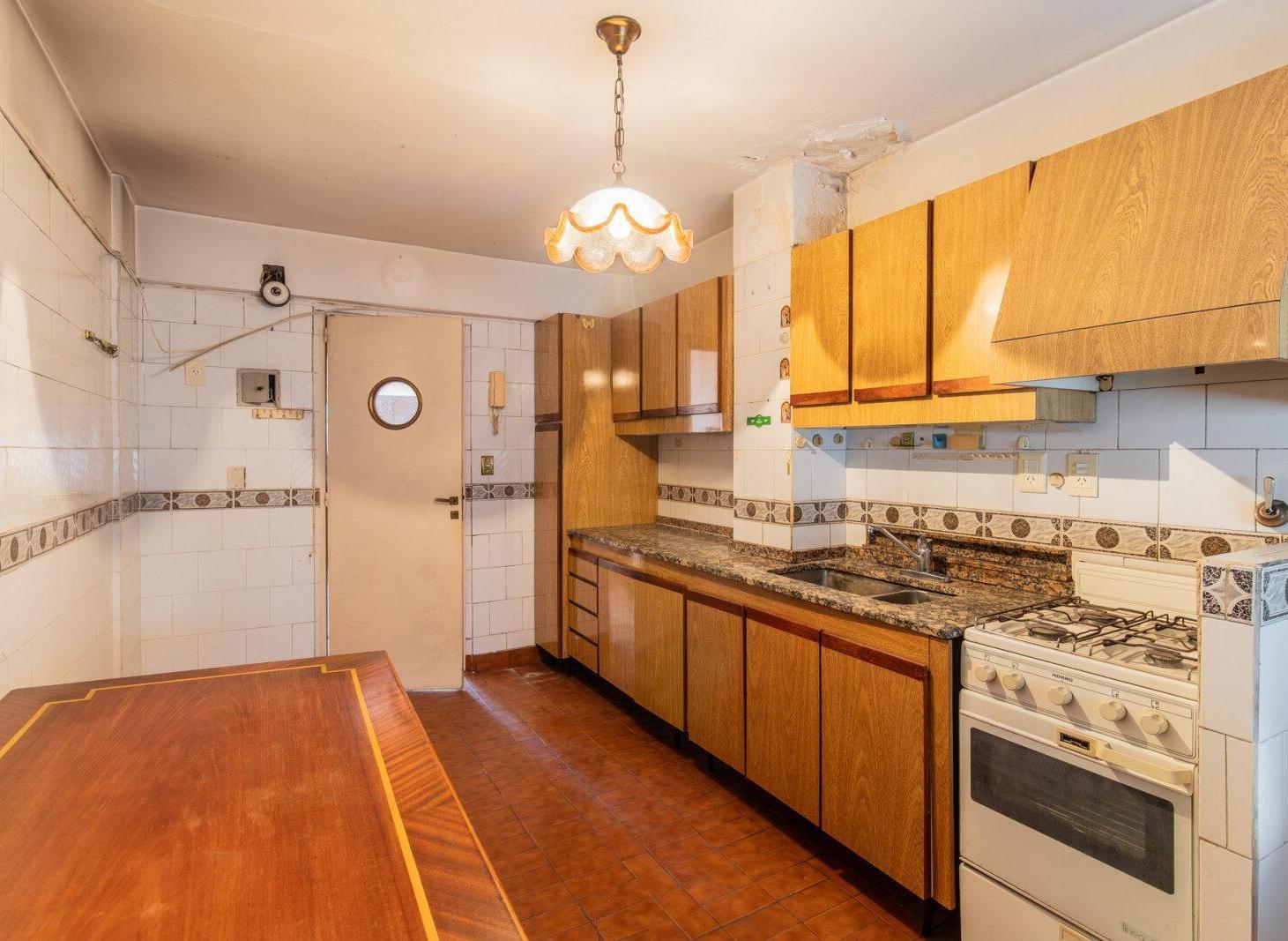 Foto de 3 ambientes, venta Almagro, balcón corrido, luminoso, imagen 1