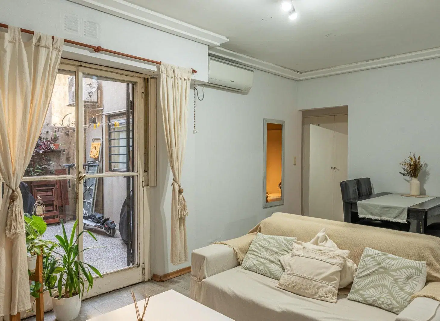 Venta 2 ambientes con patio propio y lavadero en Palermo – A una cuadra de Plaza Güemes 4