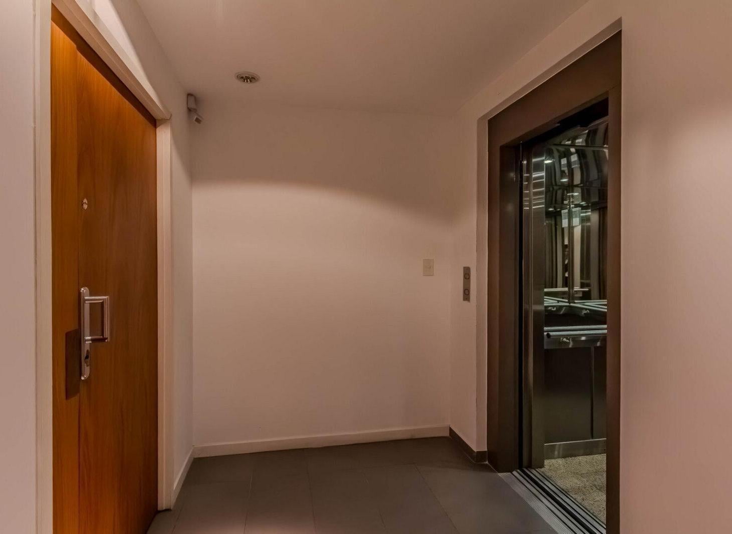 Foto de Edificio Corporativo en Venta | 6 Plantas | Ideal Empresas e Inversores, imagen 4