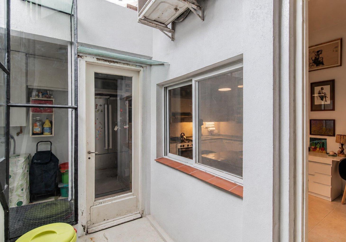 Foto de VENTA PH DE DISEÑO - 3 AMBIENTES - REFACCIONADO - TERRAZA - SIN EXPENSAS - PALERMO HOLLYWOOD, imagen 4