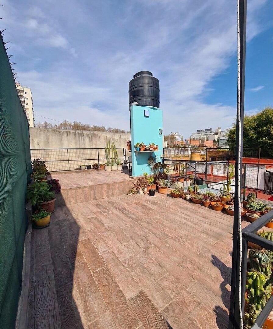 Foto de VENTA PH DE DISEÑO - 3 AMBIENTES - REFACCIONADO - TERRAZA - SIN EXPENSAS - PALERMO HOLLYWOOD, imagen 1