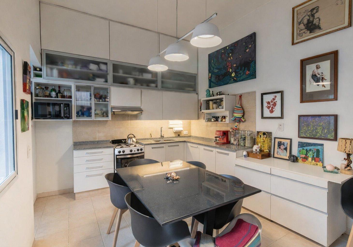 Foto de VENTA PH DE DISEÑO - 3 AMBIENTES - REFACCIONADO - TERRAZA - SIN EXPENSAS - PALERMO HOLLYWOOD, imagen 2