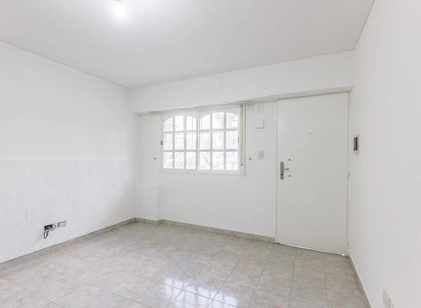 Venta PH 2 Amb. PB al Frente con Patio | San Justo 3