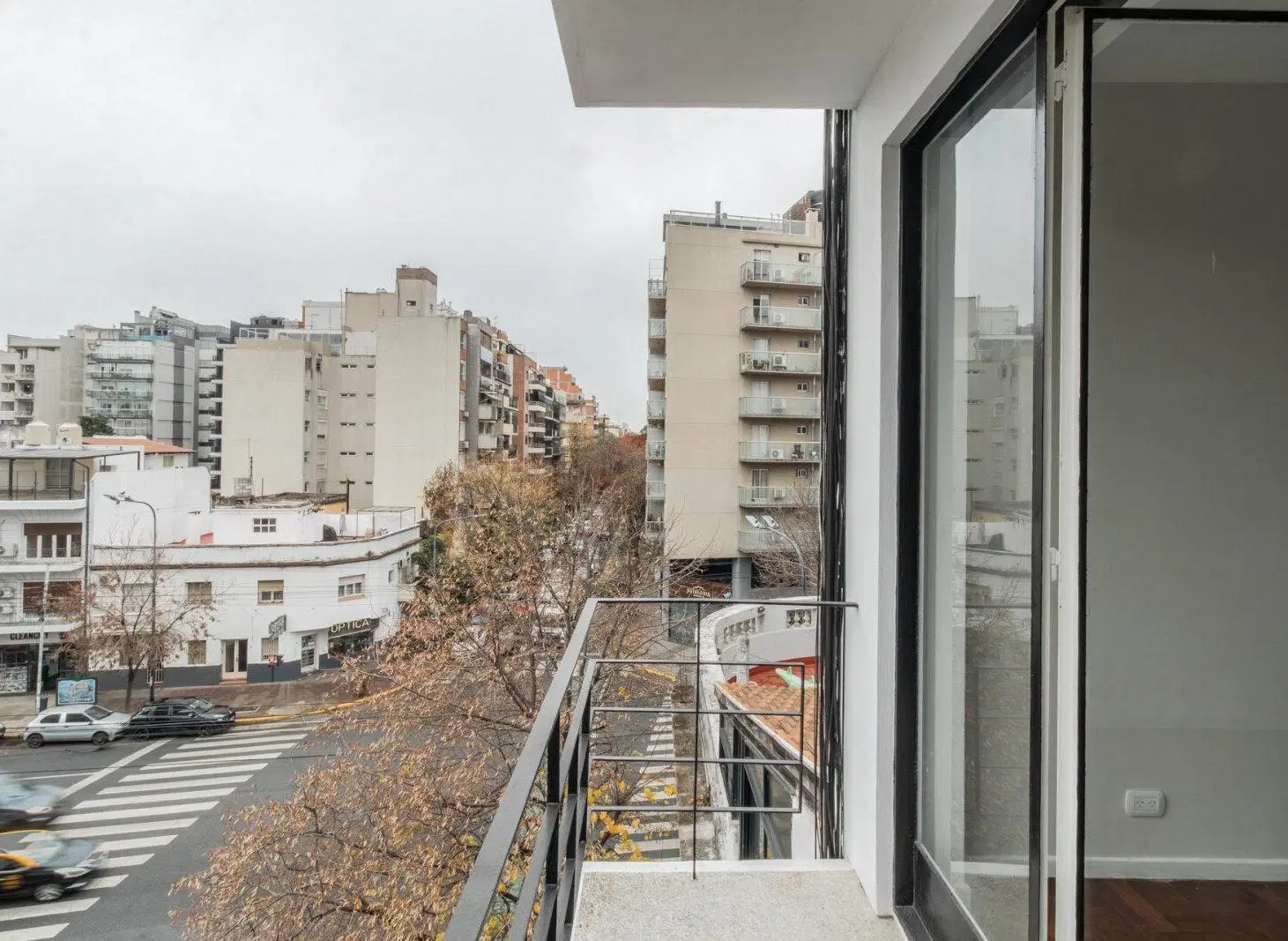 Semipiso 3 Ambientes Reciclado a Nuevo | Doble Balcón | Caballito Sur 3