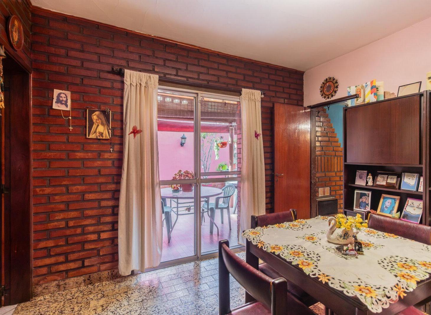 Foto de Venta Parque Chas PH 4 Ambientes Jardin Patio Sin Expensas, imagen 3