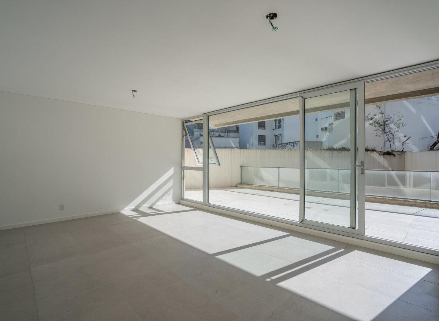 Foto de Monoambiente Contrafrente con Balcón Terraza, imagen 2
