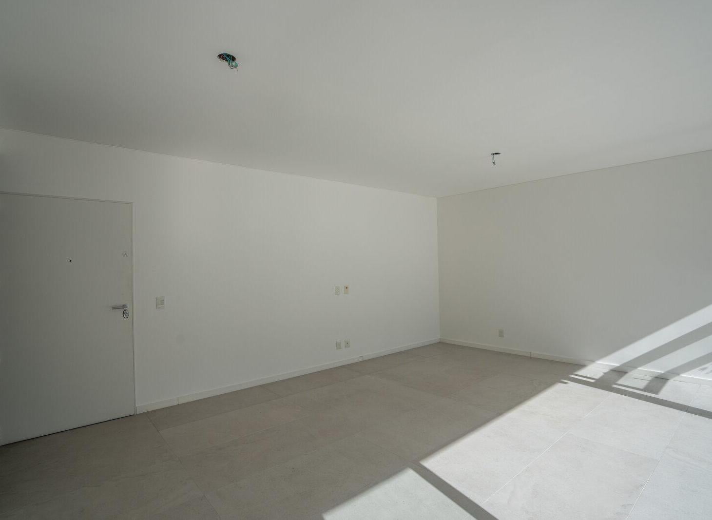 Foto de Monoambiente Contrafrente con Balcón Terraza, imagen 1