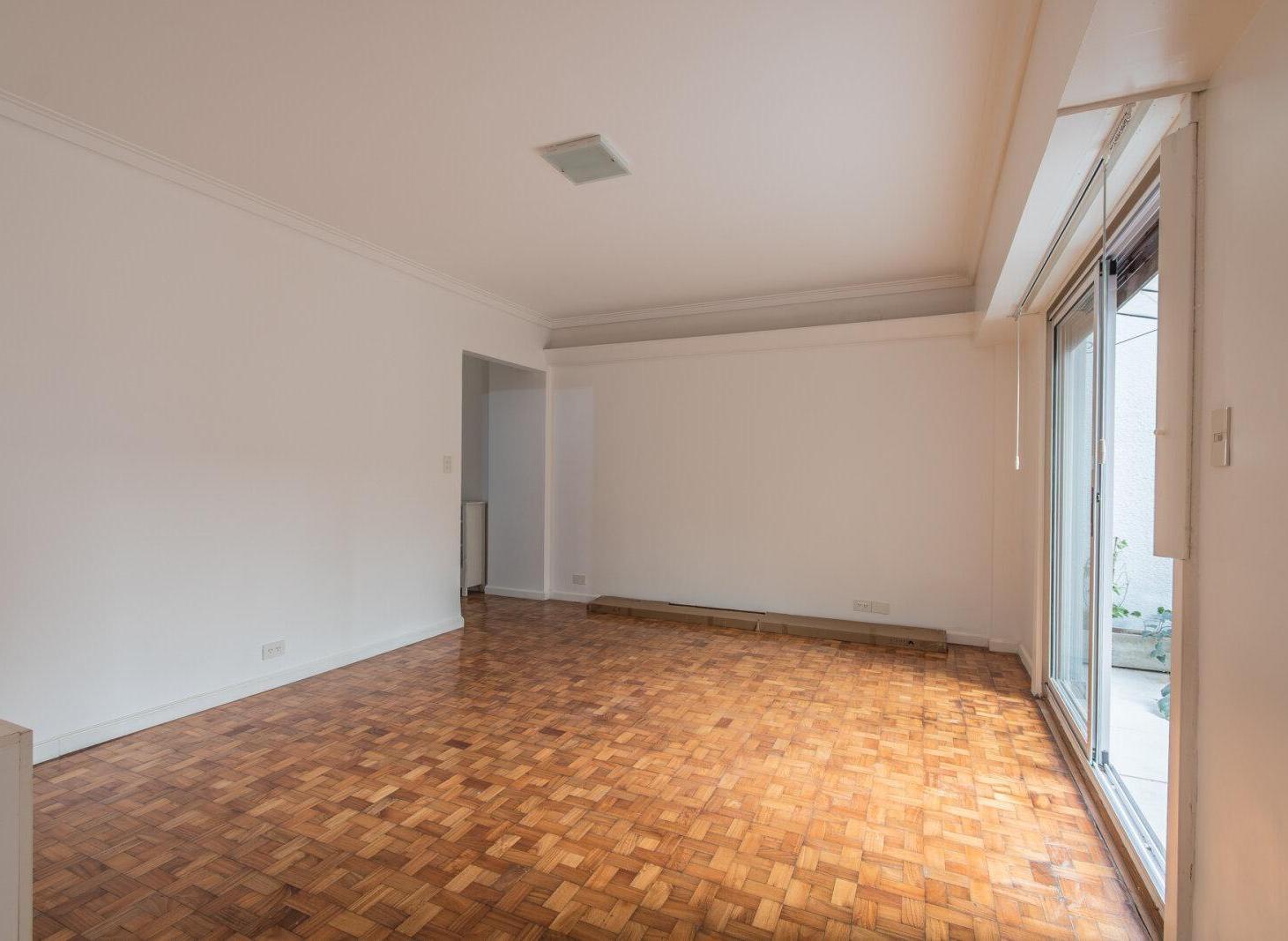 Foto de Venta departamento 3 ambientes dos patios reciclado baulera y cochera, imagen 2
