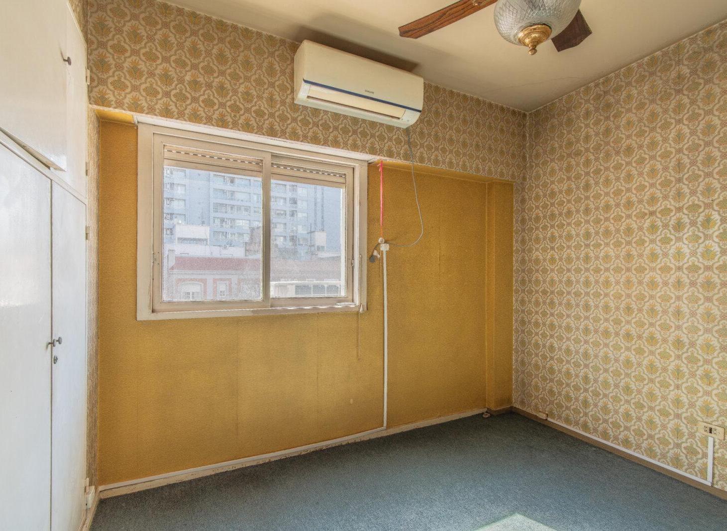 Foto de DEPARTAMENTO 4 AMBIENTES . BALCÓN . LUMINOSO. CABALLITO, imagen 4