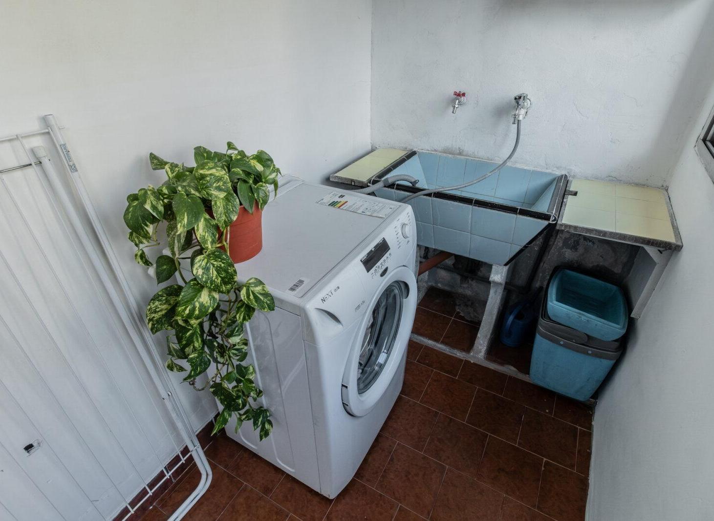 Foto de Venta Flores PH 3 Ambientes Independiente Terraza Quincho, imagen 4