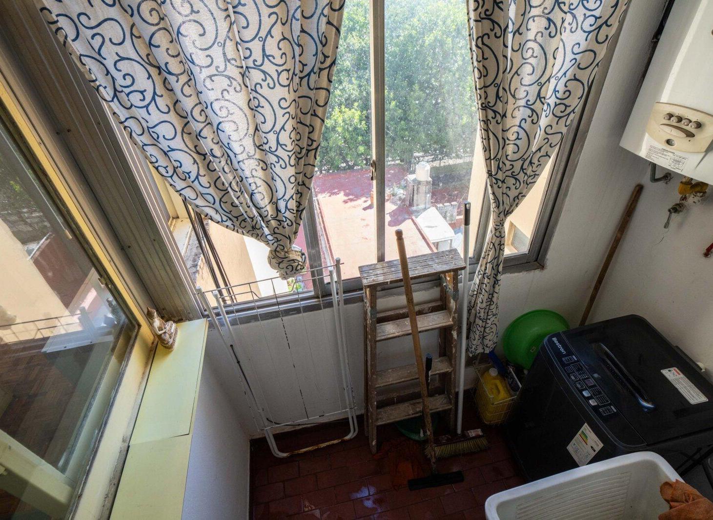 Foto de DEPARTAMENTO- DOS AMBIENTES - FLORESTA, imagen 2