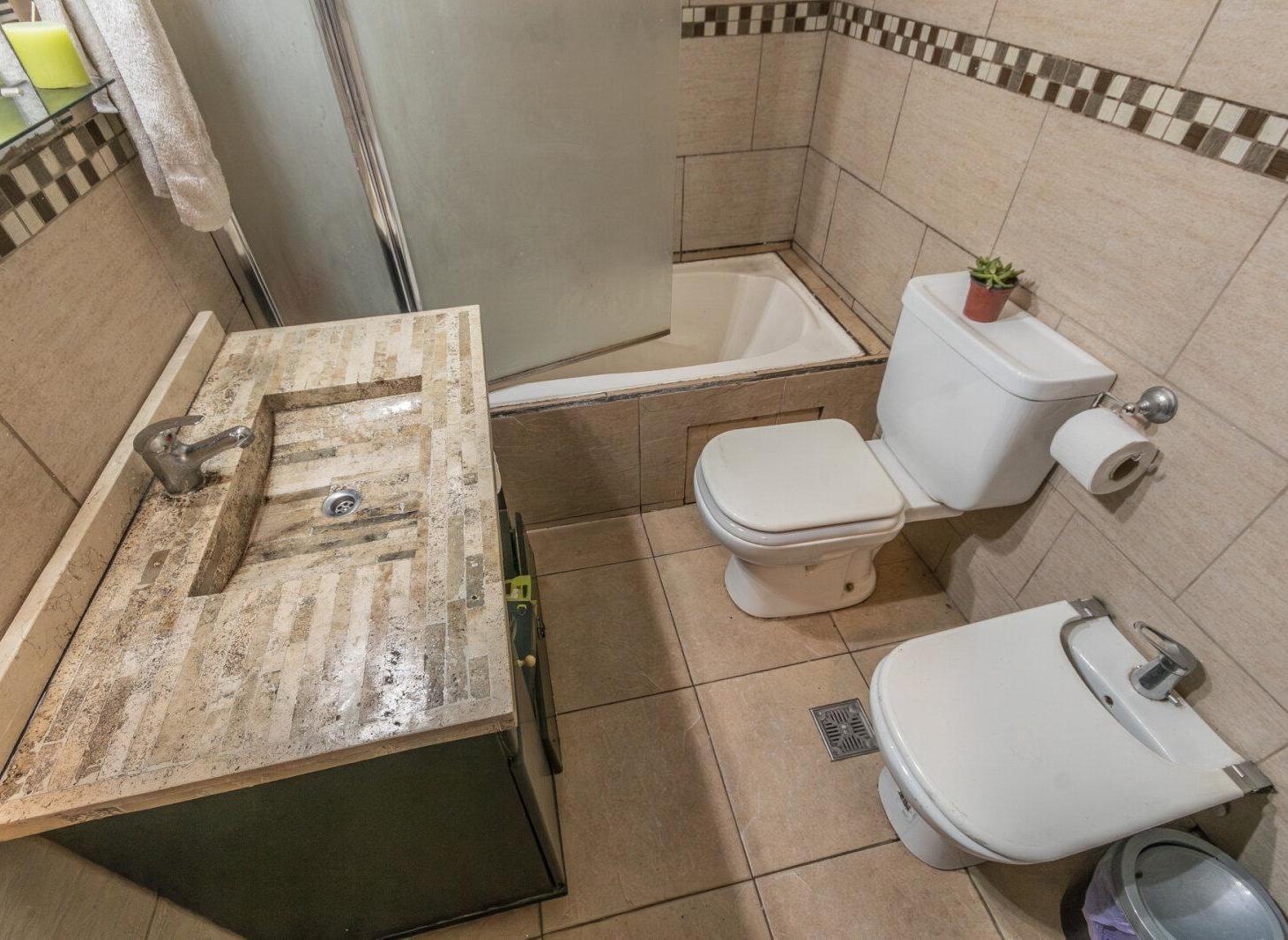 Foto de VENTA - PH 4 AMBIENTES - TERRAZA, QUINCHO Y PARRILLA - SAN CRISTOBAL, imagen 1
