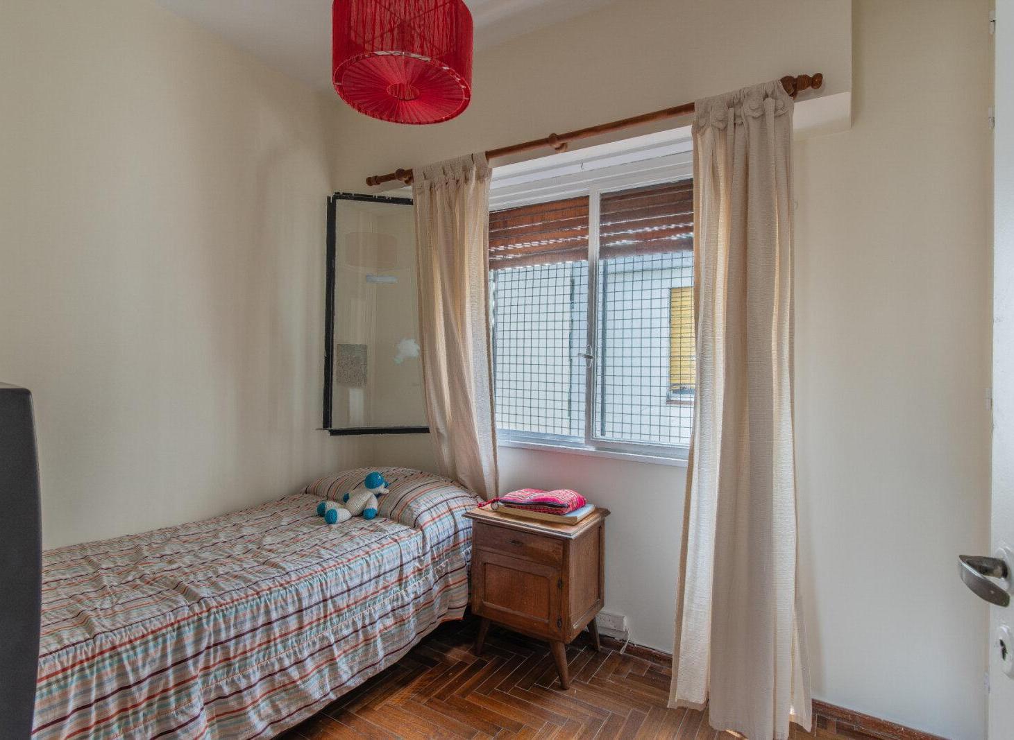 Foto de VENTA - DEPARTAMENTO 4 AMBIENTES - DOBLE BALCON - PISO ALTO -SUBTE B, imagen 2