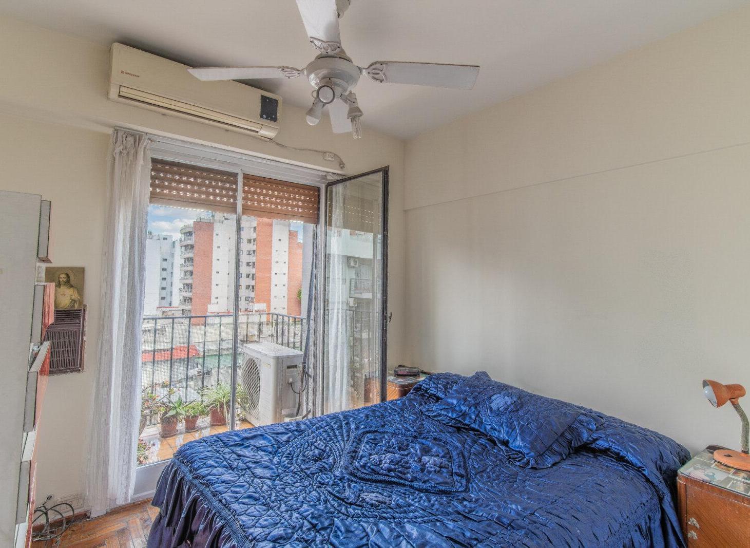 Foto de VENTA - DEPARTAMENTO 4 AMBIENTES - DOBLE BALCON - PISO ALTO -SUBTE B, imagen 3