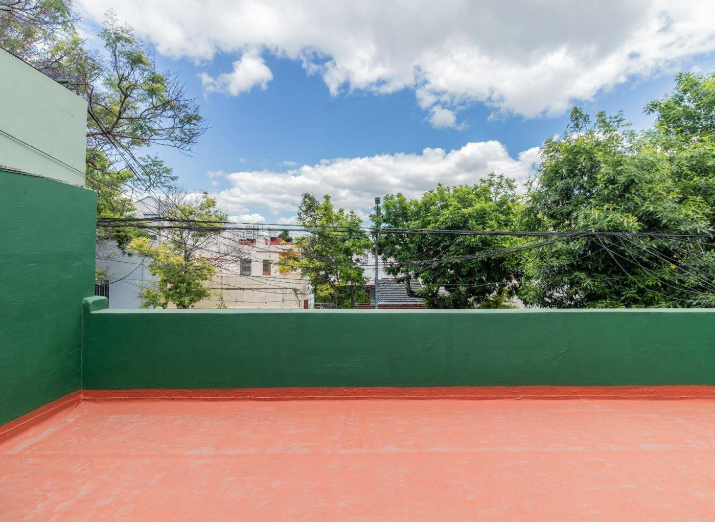Foto de VENTA - PH TIPO CASA - APTO CREDITO - TERRAZA - COCHERA - SUBTE E, imagen 4