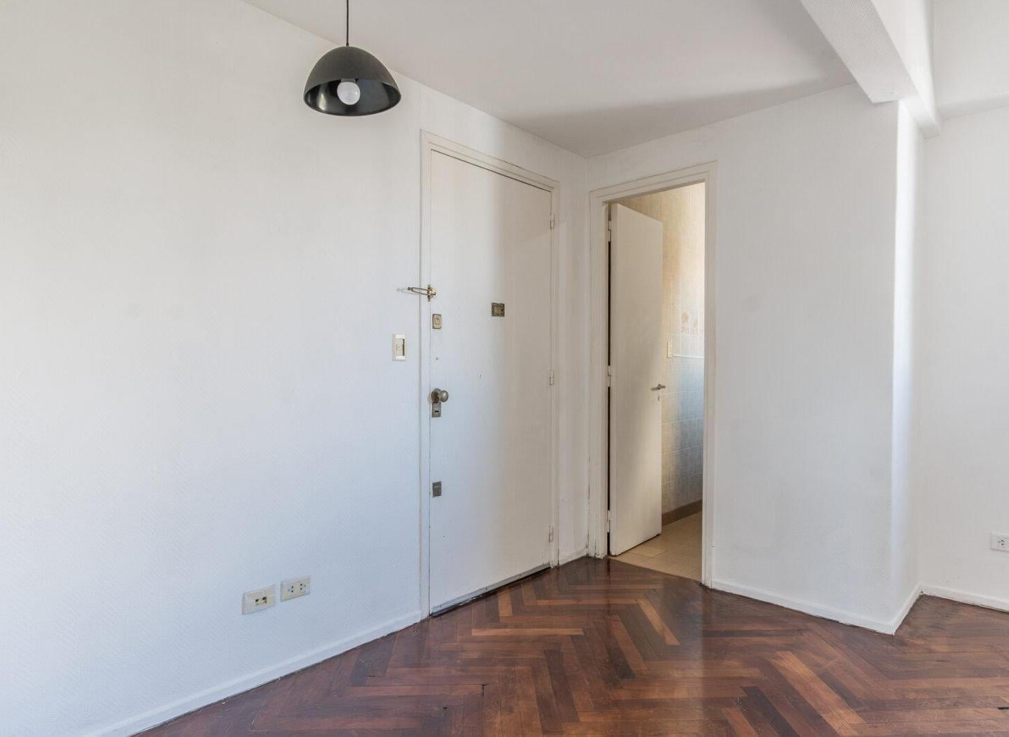Foto de DEPARTAMENTO DOS AMBIENTES Y MEDIO - BAJAS EXPENSAS, imagen 2