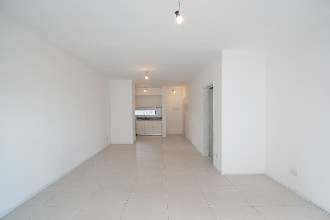 Foto de Venta | Monoambiente amplio | Balcón | Miranda 5200 | Monte Castro |, imagen 2
