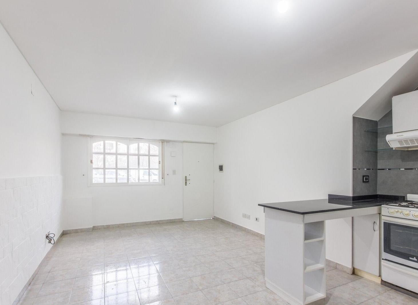Foto de Venta PH 2 Amb. PB al Frente con Patio | San Justo, imagen 1