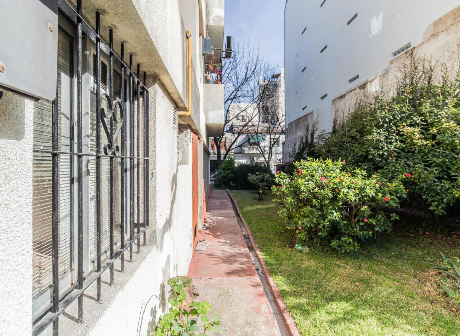 Foto de Venta Departamento Flores 2 Ambientes Impecable Apto Credito, imagen 2