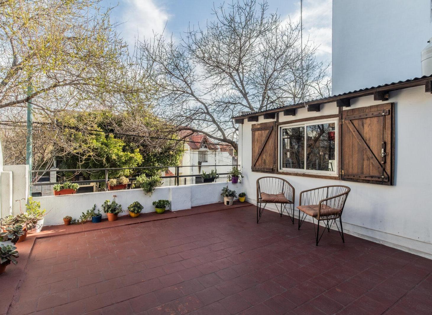 Foto de Venta Flores PH 3 Ambientes Terraza Quincho Independiente, imagen 3
