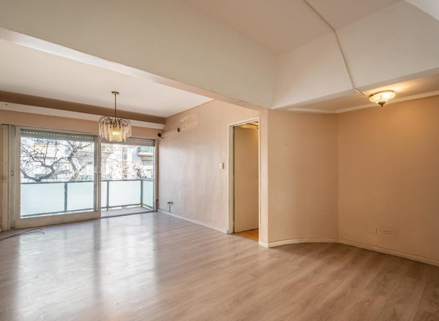 Foto de VENTA - DEPARTAMENTO - PISO 4 AMBIENTES - DOBLE BALCON - BAJAS EXPENSAS, imagen 5