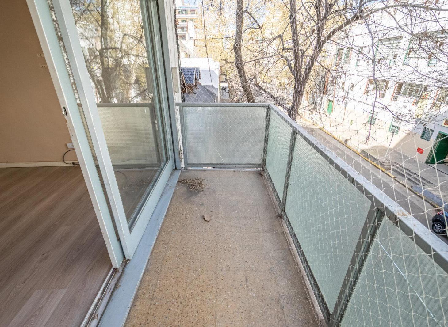 Foto de VENTA - DEPARTAMENTO - PISO 4 AMBIENTES - DOBLE BALCON - BAJAS EXPENSAS, imagen 4