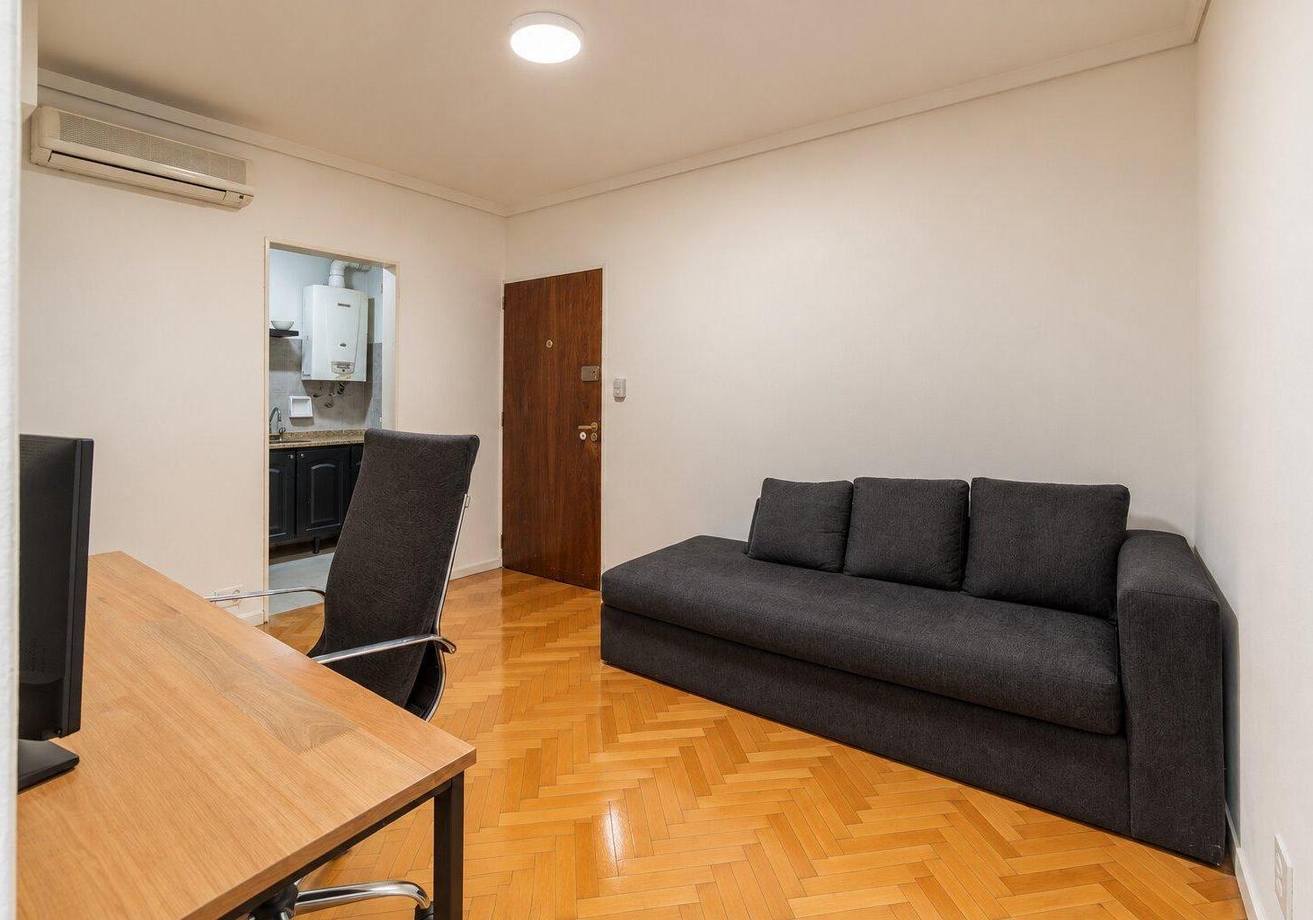 Foto de Venta dos ambientes con renta Belgrano, imagen 2