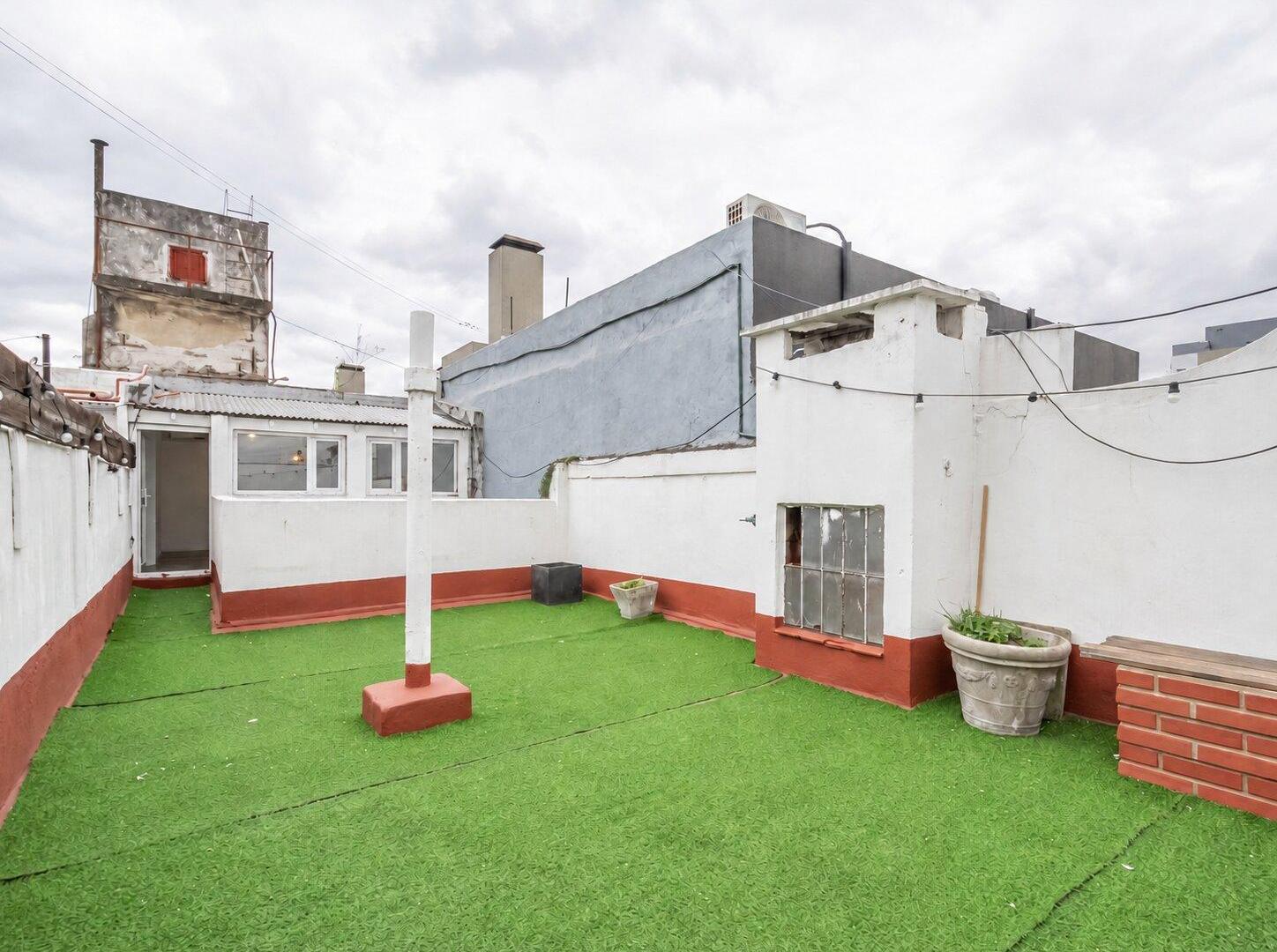 Foto de VENTA | 3 AMBIENTES EN DOS PLANTAS CON PLAYROOM Y TERRAZA PROPIA |, imagen 5