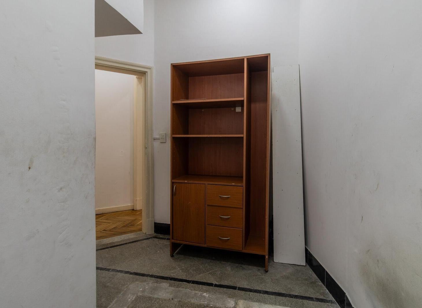 Foto de VENTA - DEPARTAMENTO - 3 AMBIENTES - DEPENDENCIA - LUMINOSO - BALVANERA, imagen 3
