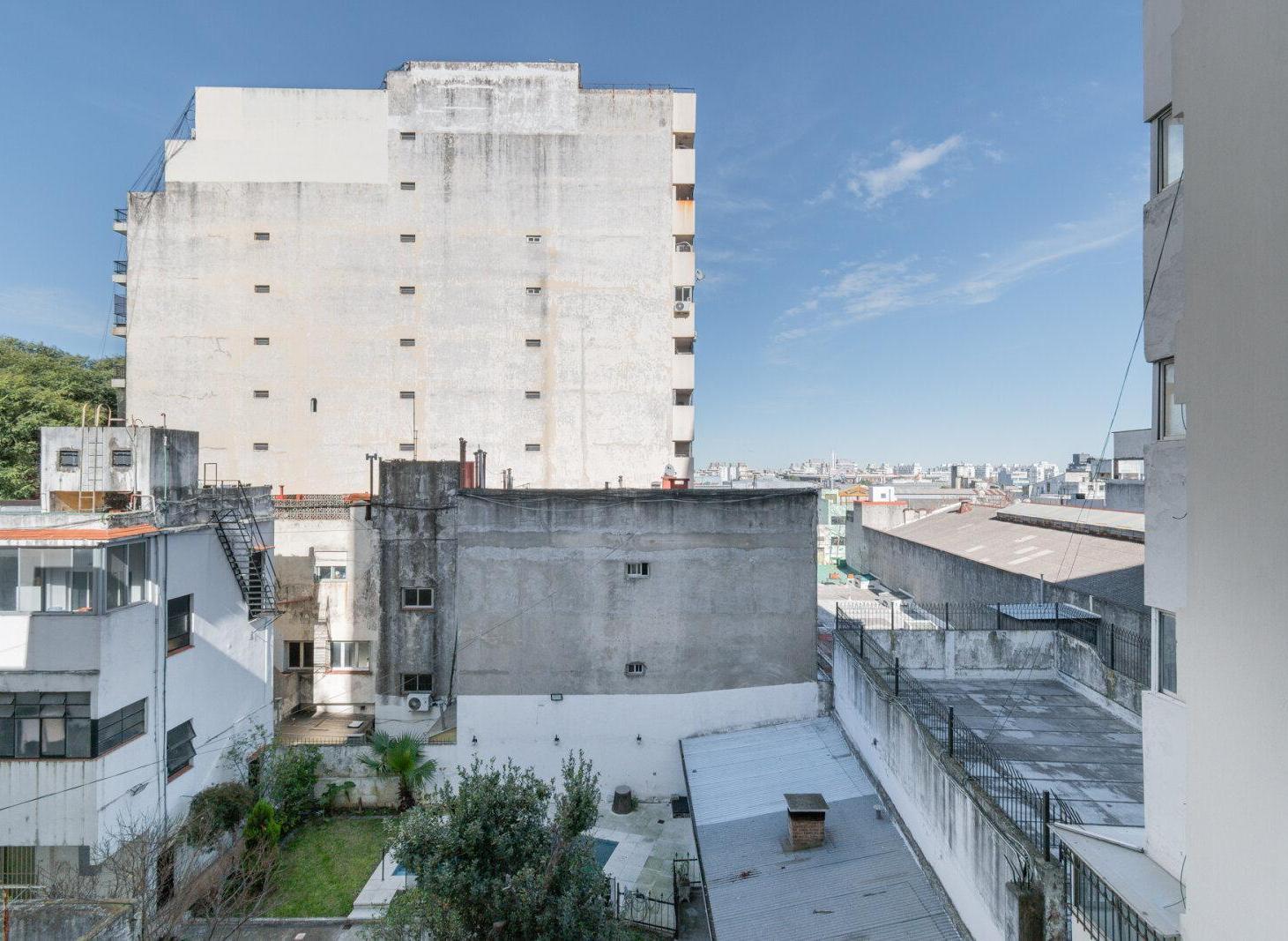 Foto de Venta Departamento 3 Ambientes Cochera Fija Parque Patricios, imagen 4
