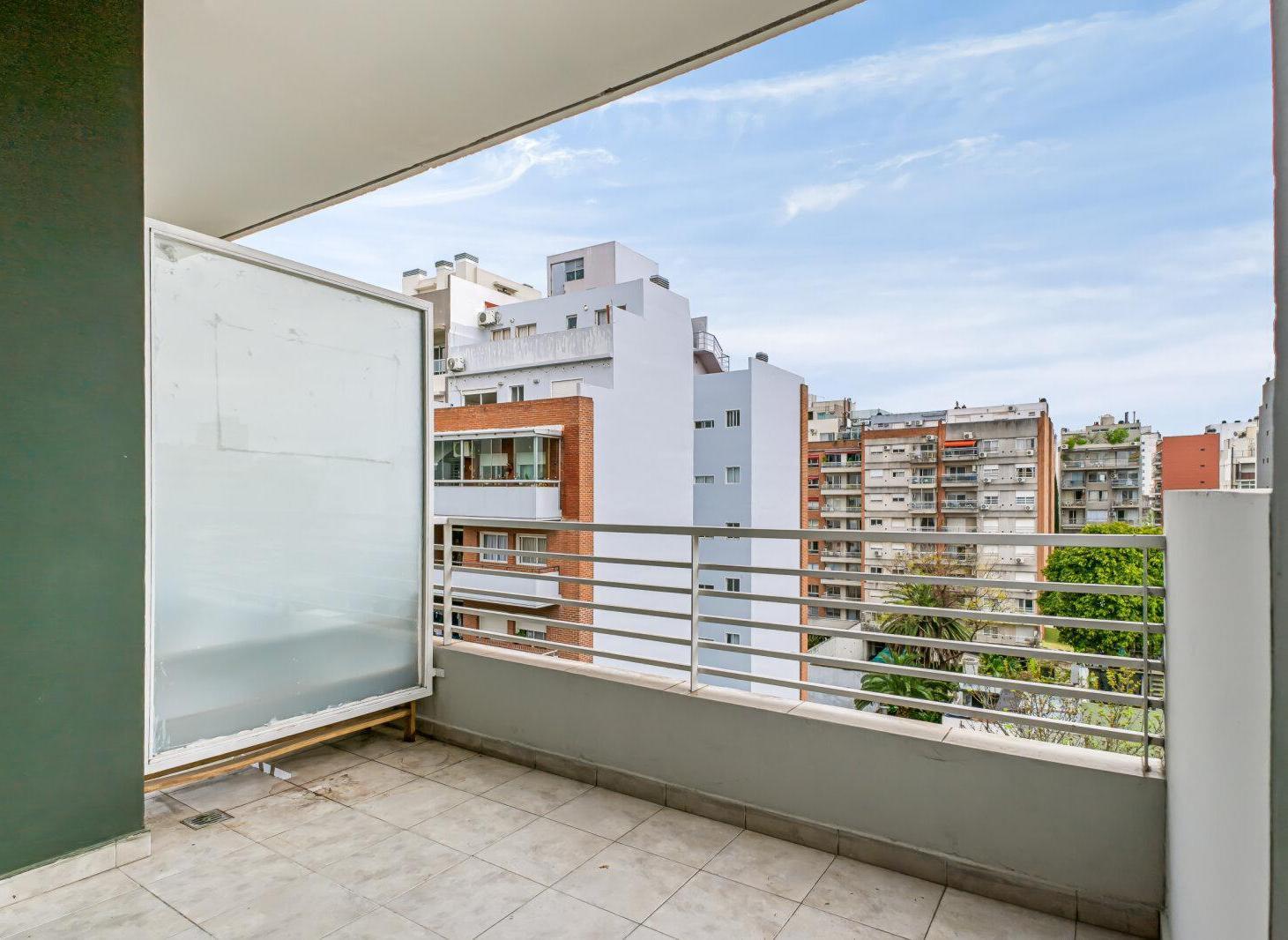 Foto de Venta - 2 ambientes - Cochera - Pileta - SUM - Parrilla - Parque, imagen 1
