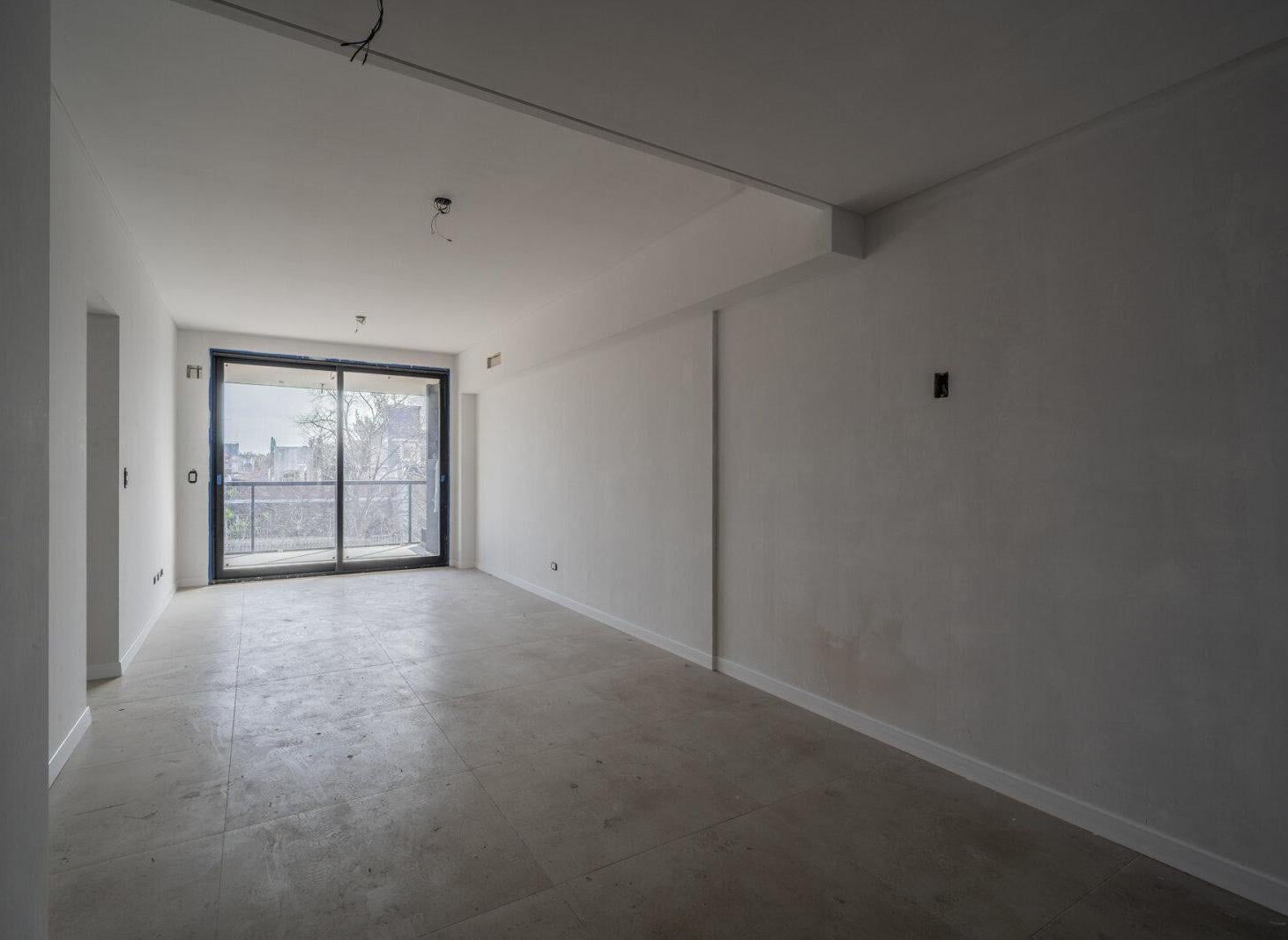 Foto de Venta. Depto 2 amb a Estrenar. Frente. Con balcón. Versalles, imagen 1