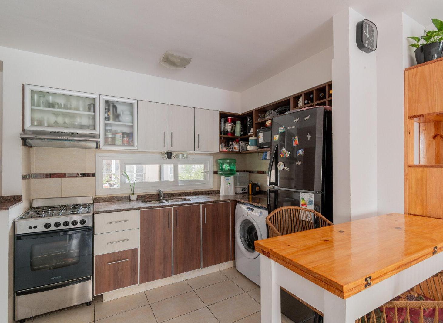 Foto de VENTA - MONOAMBIENTE DIVISIBLE - BALCÓN - VISTA ABIERTA - APTO, imagen 4