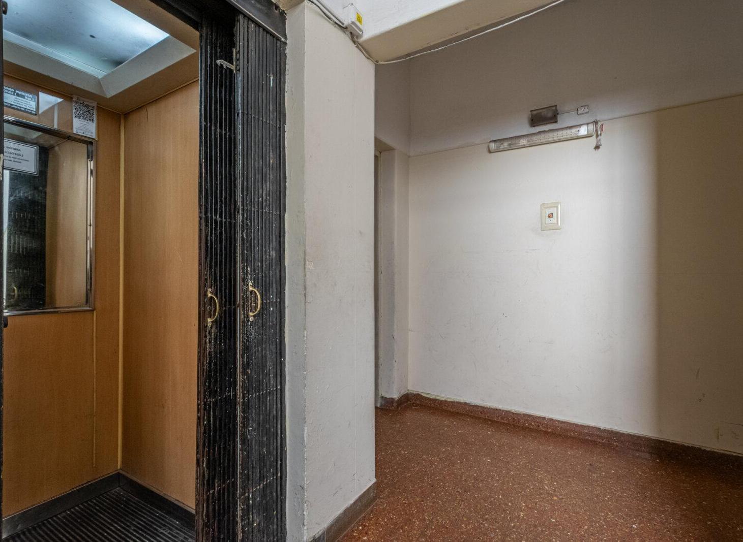 Foto de 2 Ambientes en Balvanera – 44 m² – Luminoso – Cerca Shopping Abasto y, imagen 1